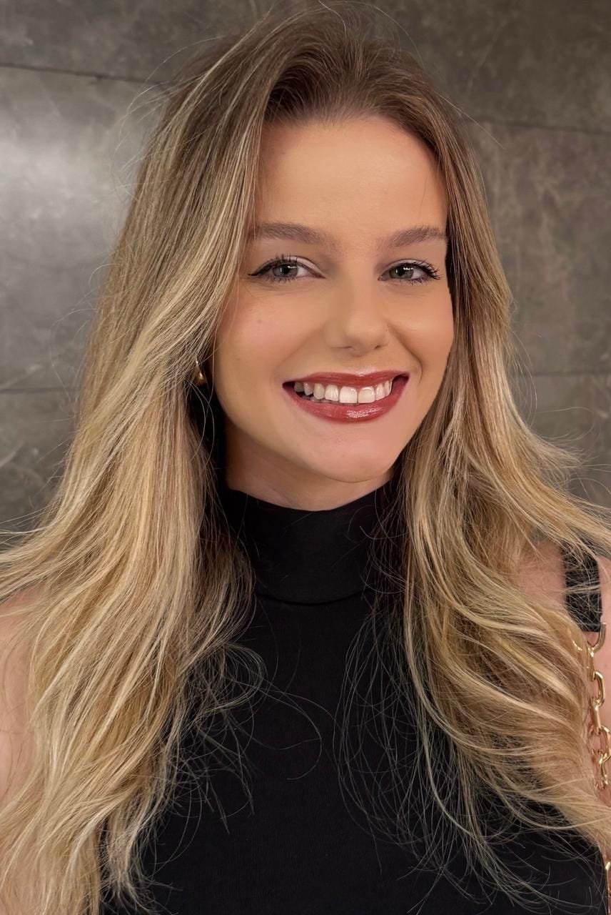 Letícia Bello Furlan