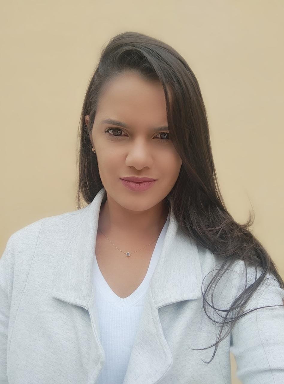 Emilena dos Santos Araújo